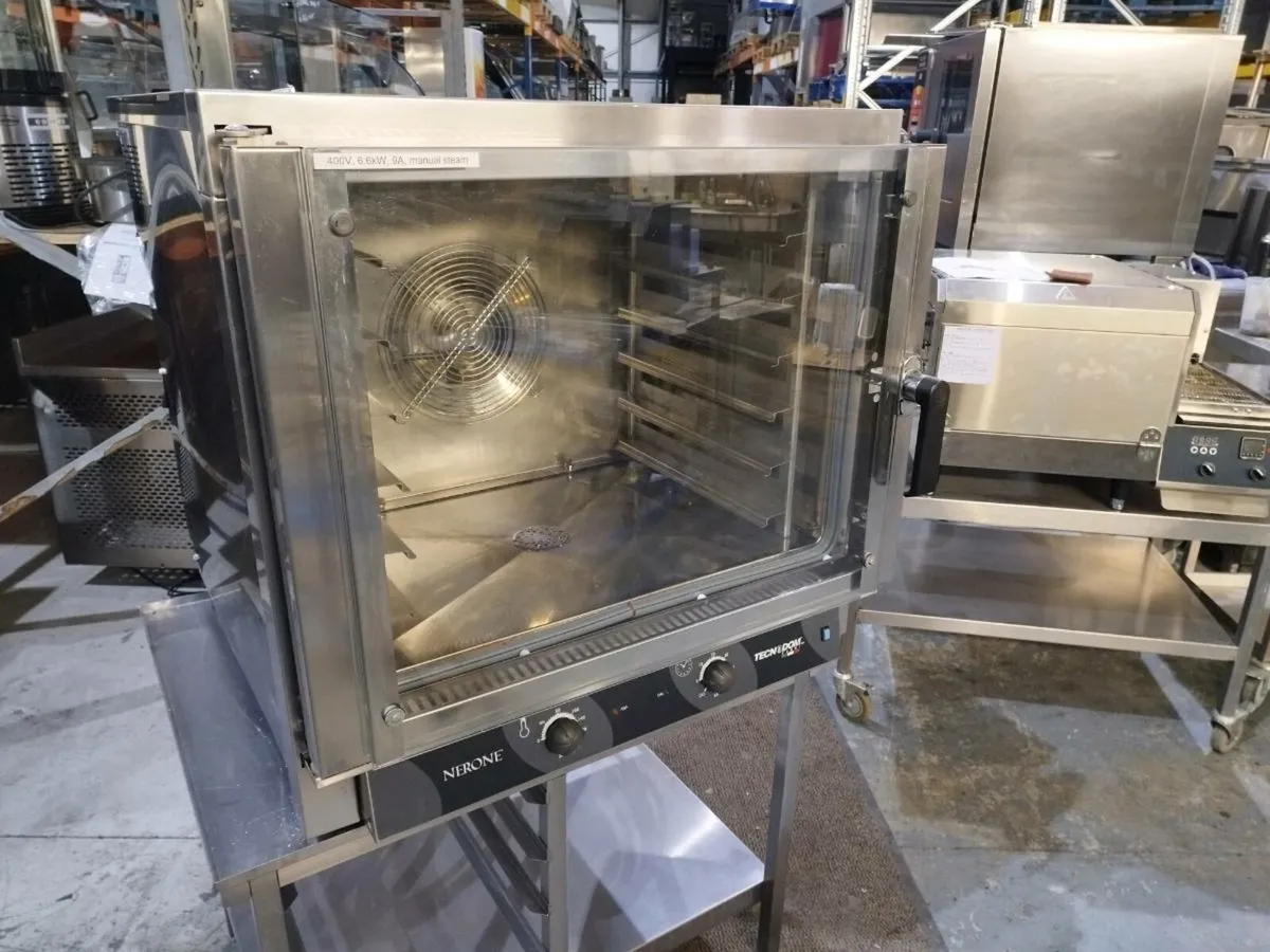 Baking oven - Image 1