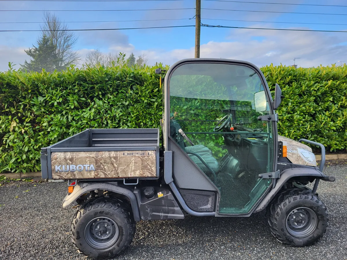 Kubota RTVX900 - Image 4