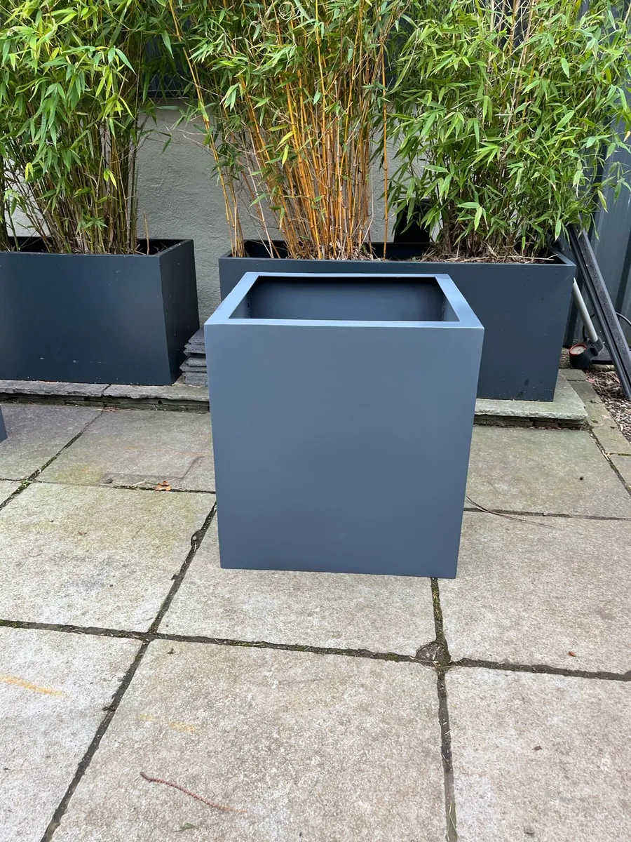 Steel garden planter LARGE - Image 2