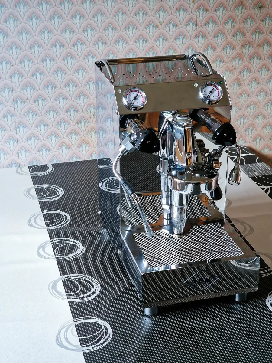 Espresso Machine and Coffee Grinder - Image 4