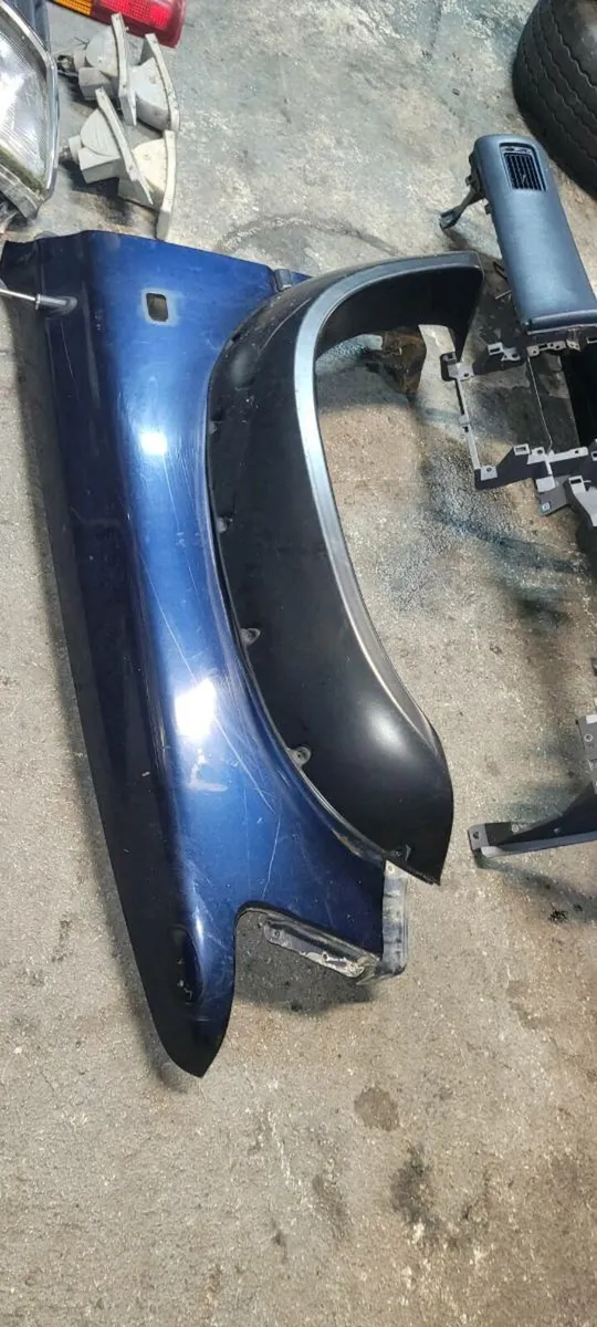 Toyota hilux surf parts - Image 2