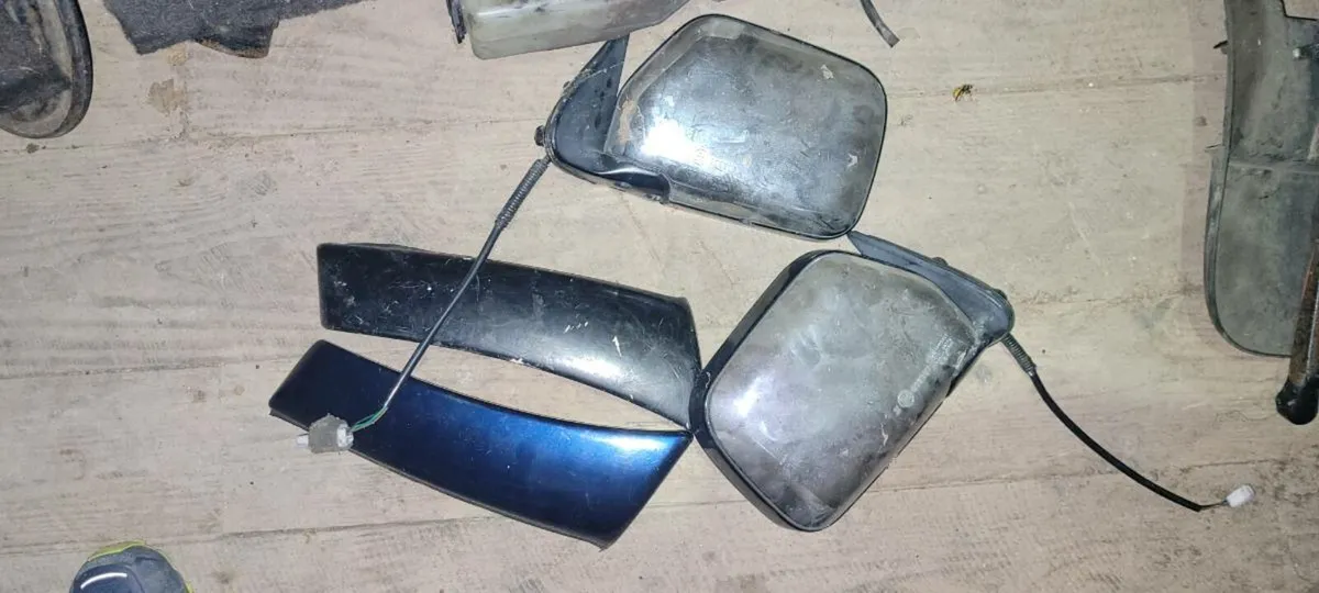 Toyota hilux surf parts - Image 3