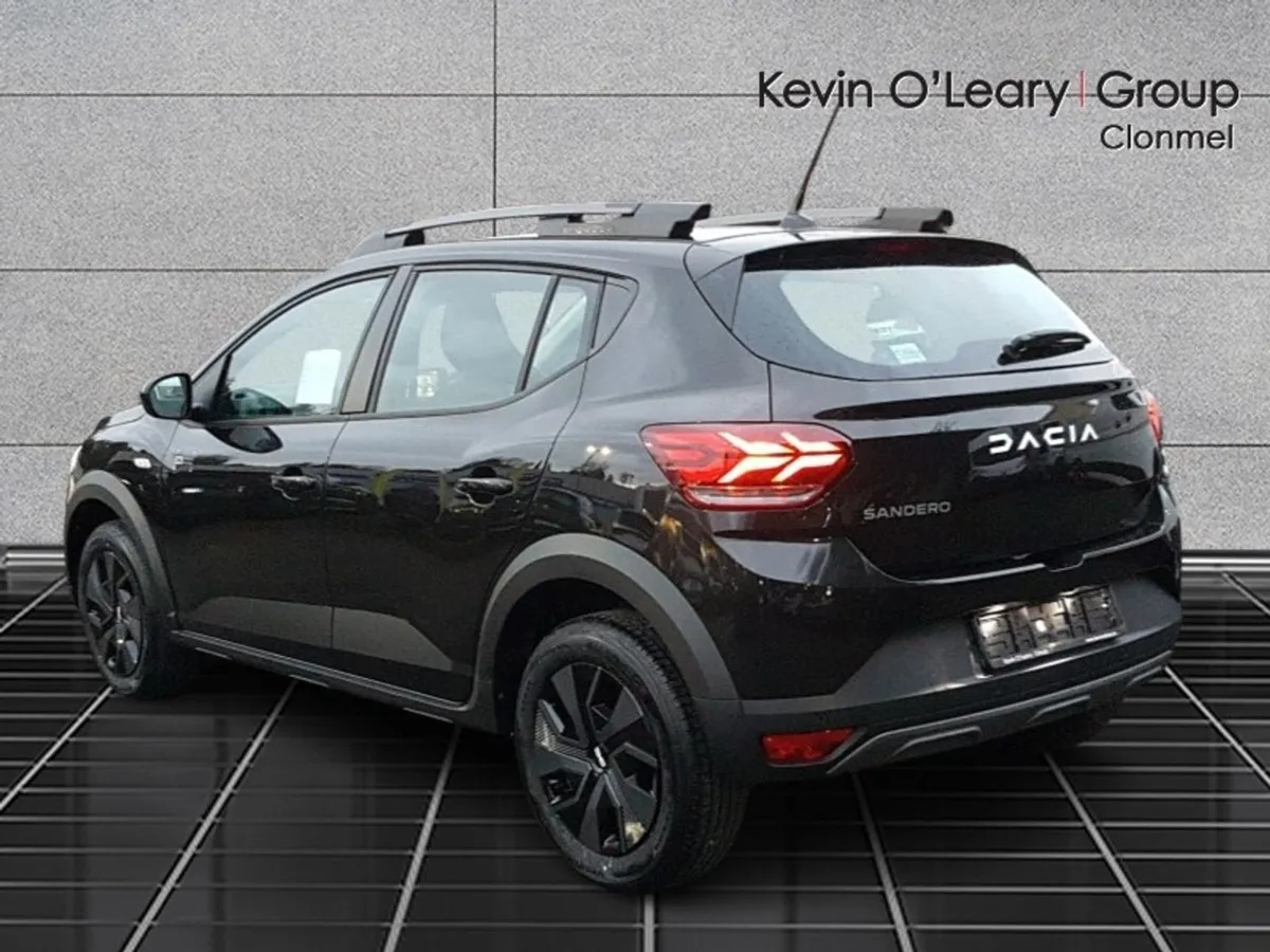 Dacia Sandero Stepway TCe 90 Stepway Expression - Image 3