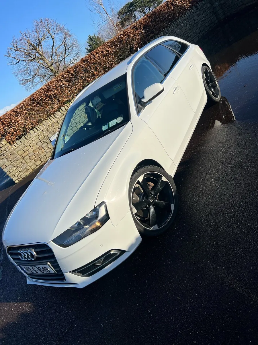 Audi A4 Estate Technic 170 bhp - Image 4