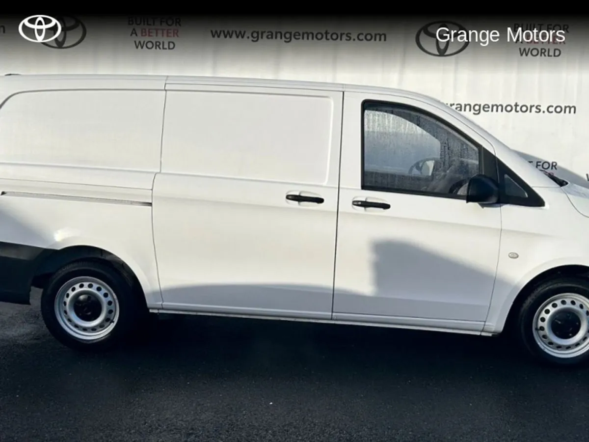 Mercedes-Benz Vito 1.6 CDI VAN 6DR 3 Seater - Image 3