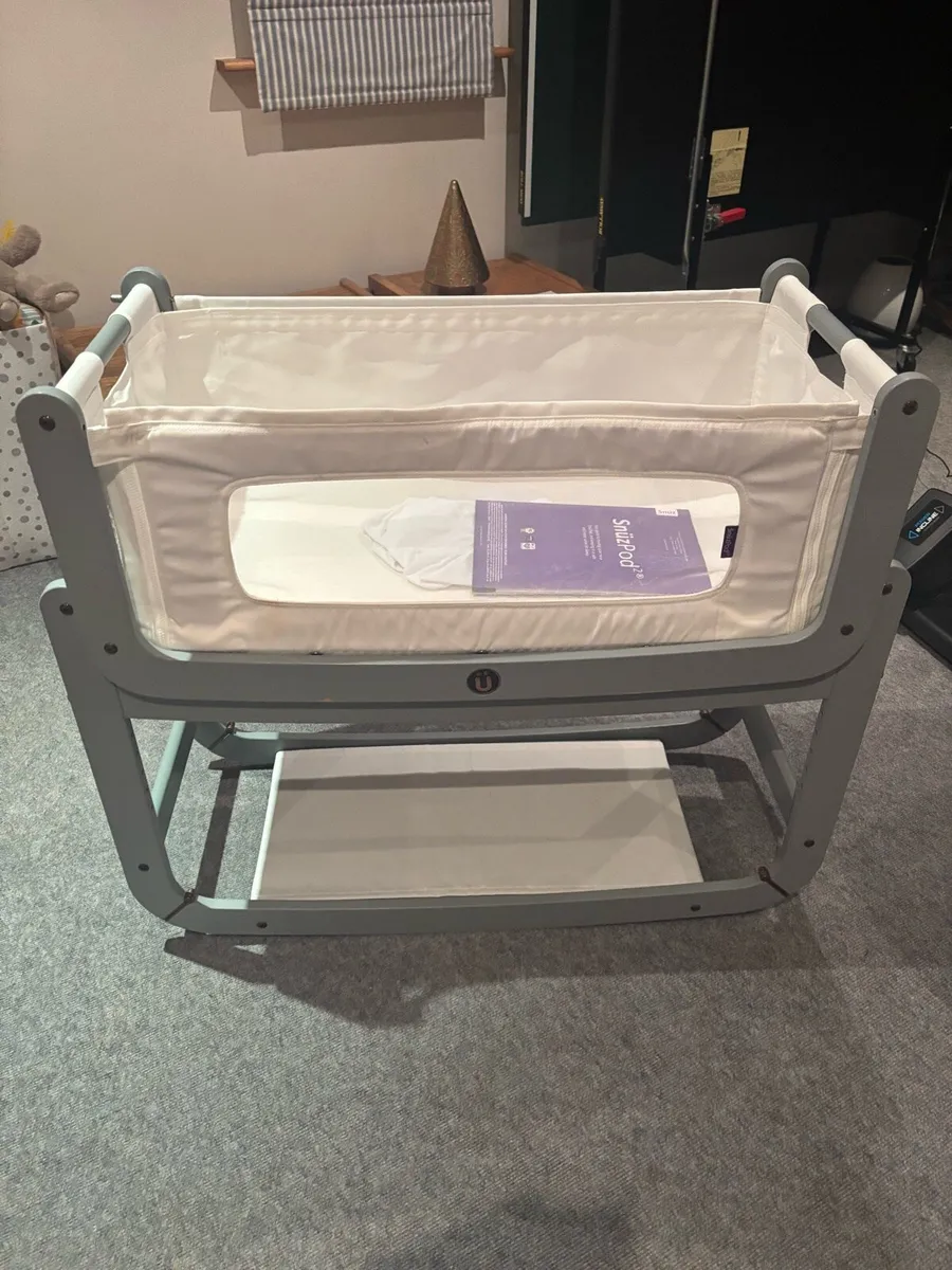 Snuz Pod Bedside Crib - Image 1