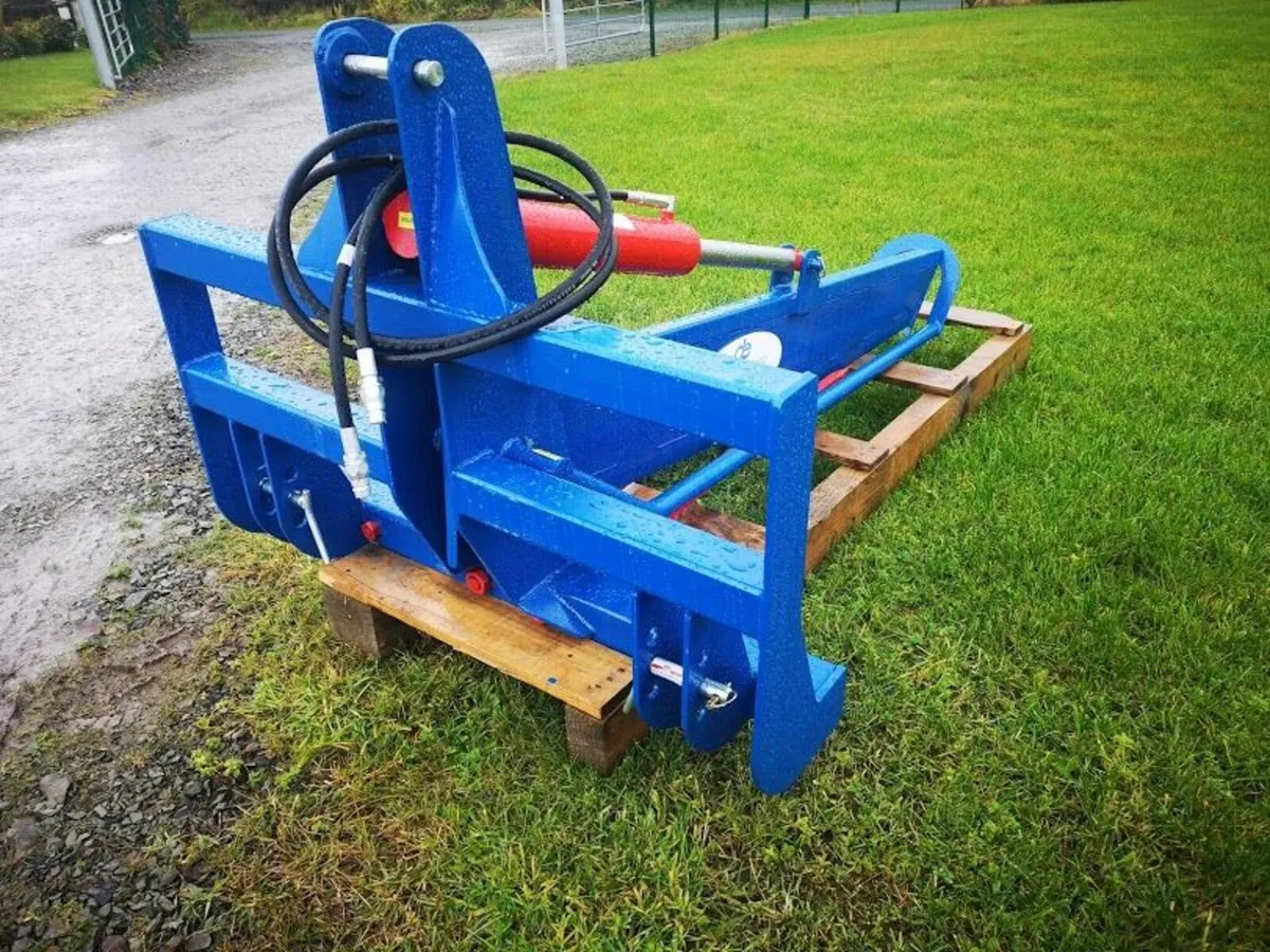 Hydraulic Bale Splitter - Image 3