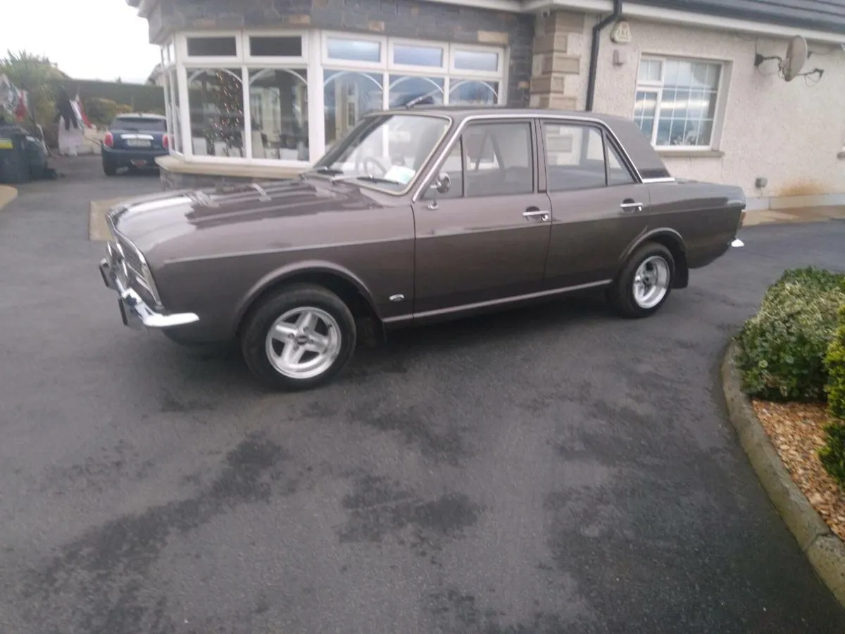 Ford cortina - Image 2