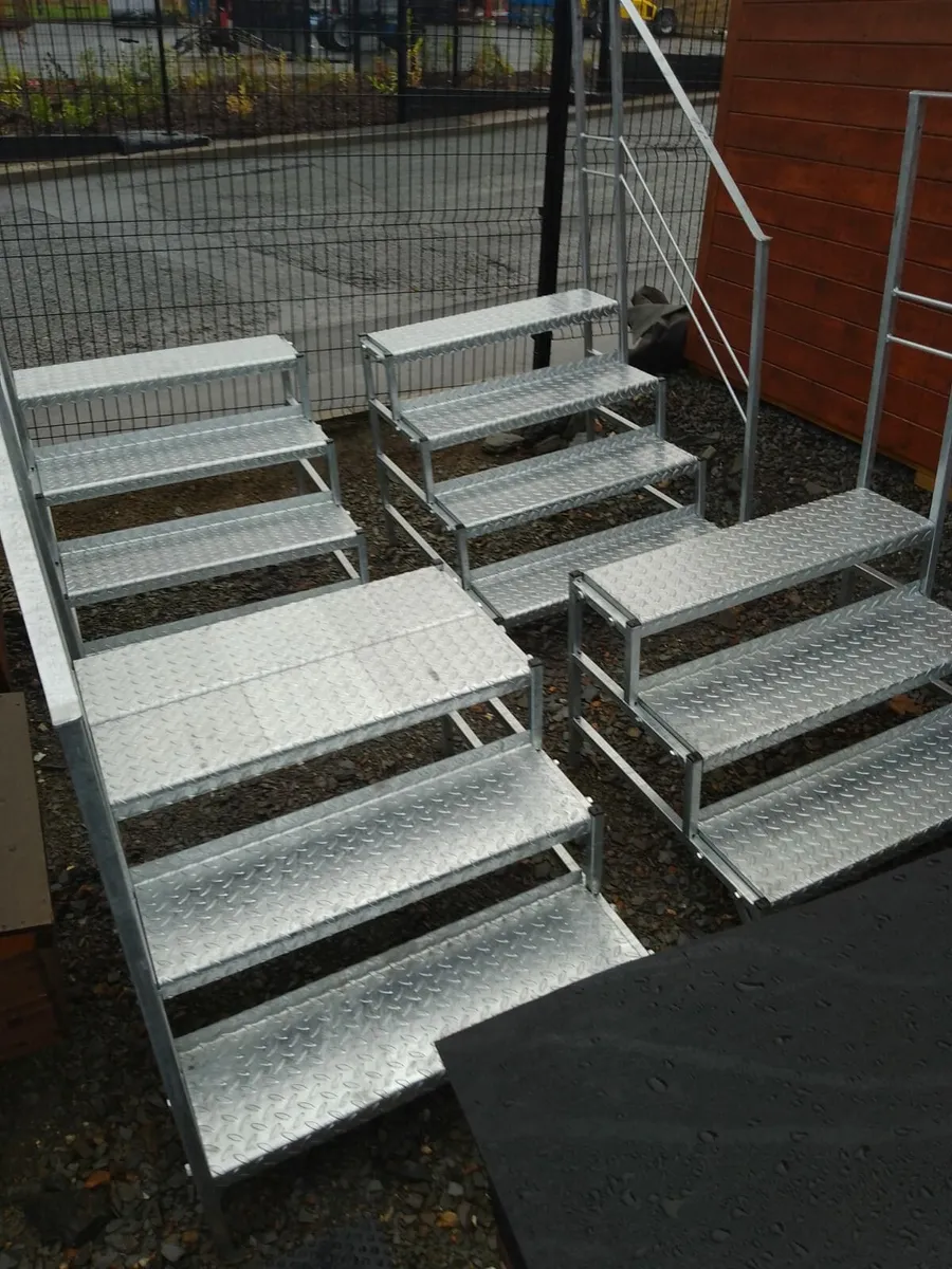 New galvanised steps suit caravan portacabin - Image 1