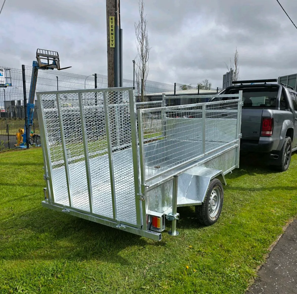 New galvanised 8x4ft single axle trailer meshsides - Image 2