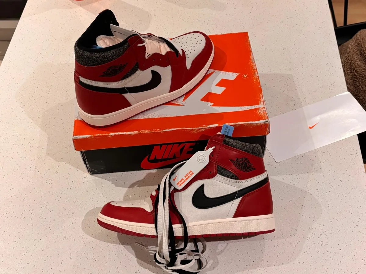 Nike Air Jordan 1 Retro | Lost And Found | UK9 - Image 4