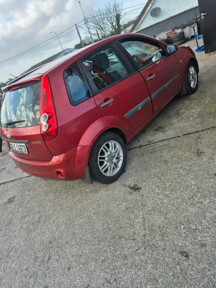2006 ford fiesta 1 owner - Image 2