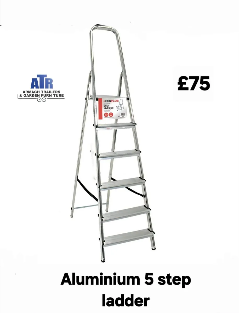 Aluminium step & platform ladder scaffolding - Image 4