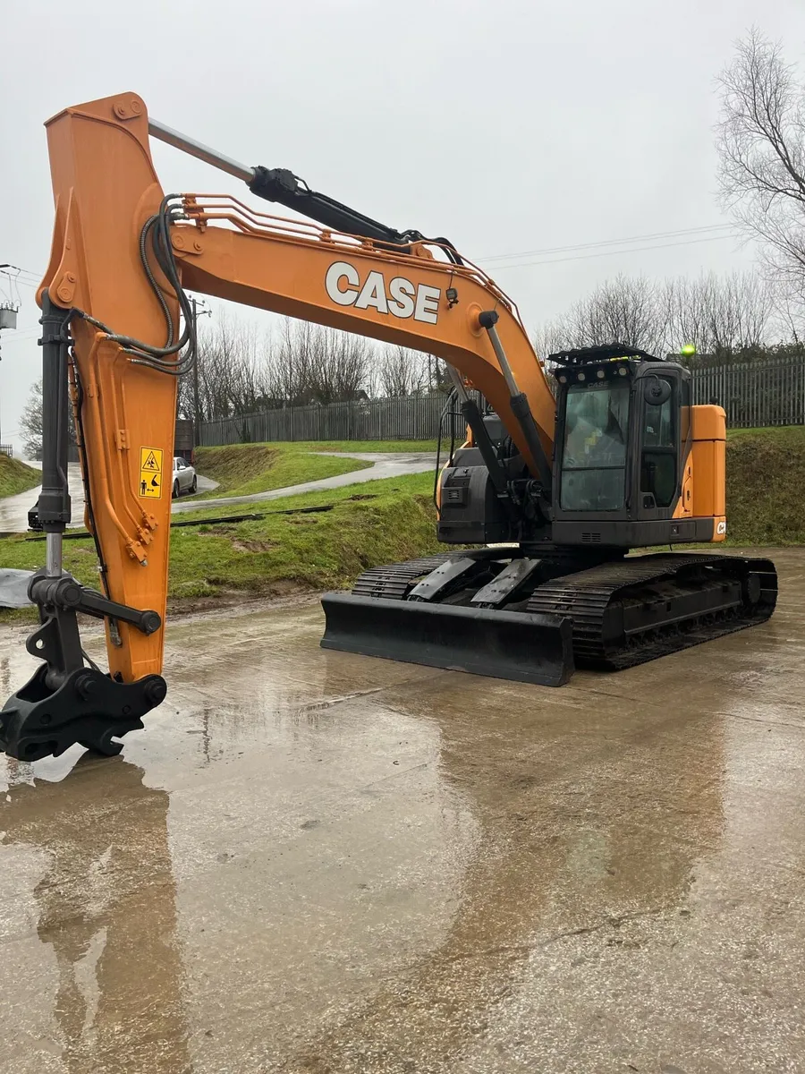 2020 CASE CX 245 with blade - Image 2