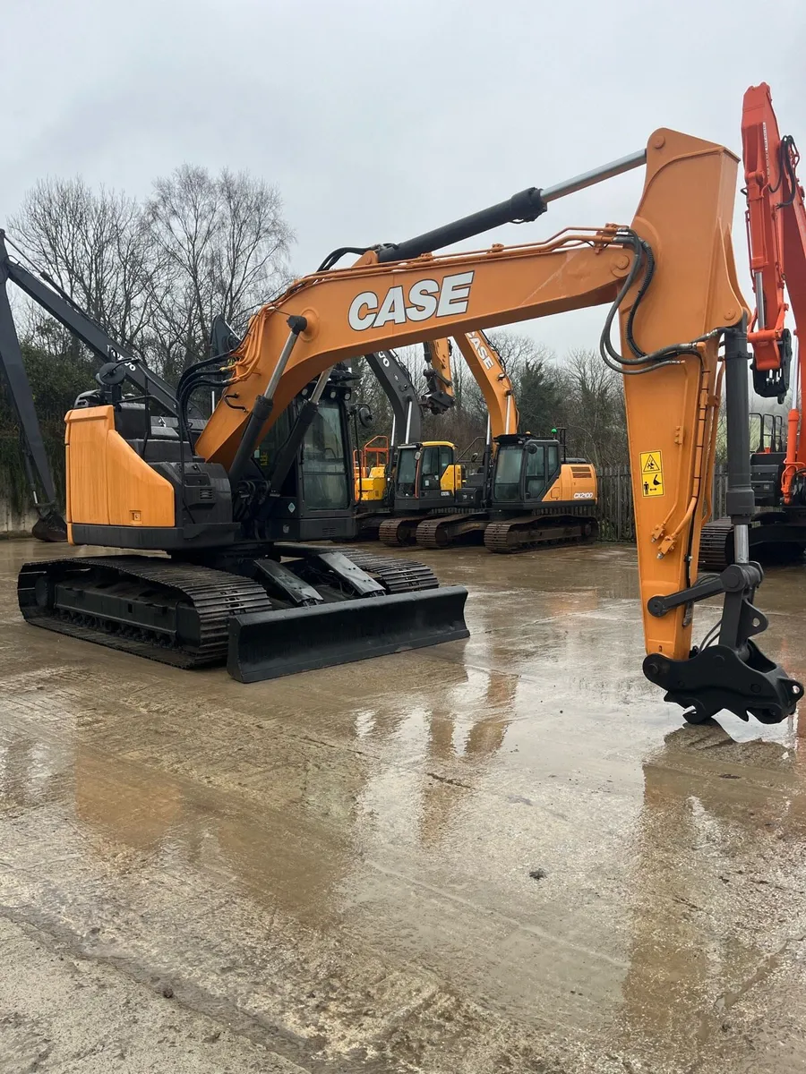 2020 CASE CX 245 with blade - Image 3