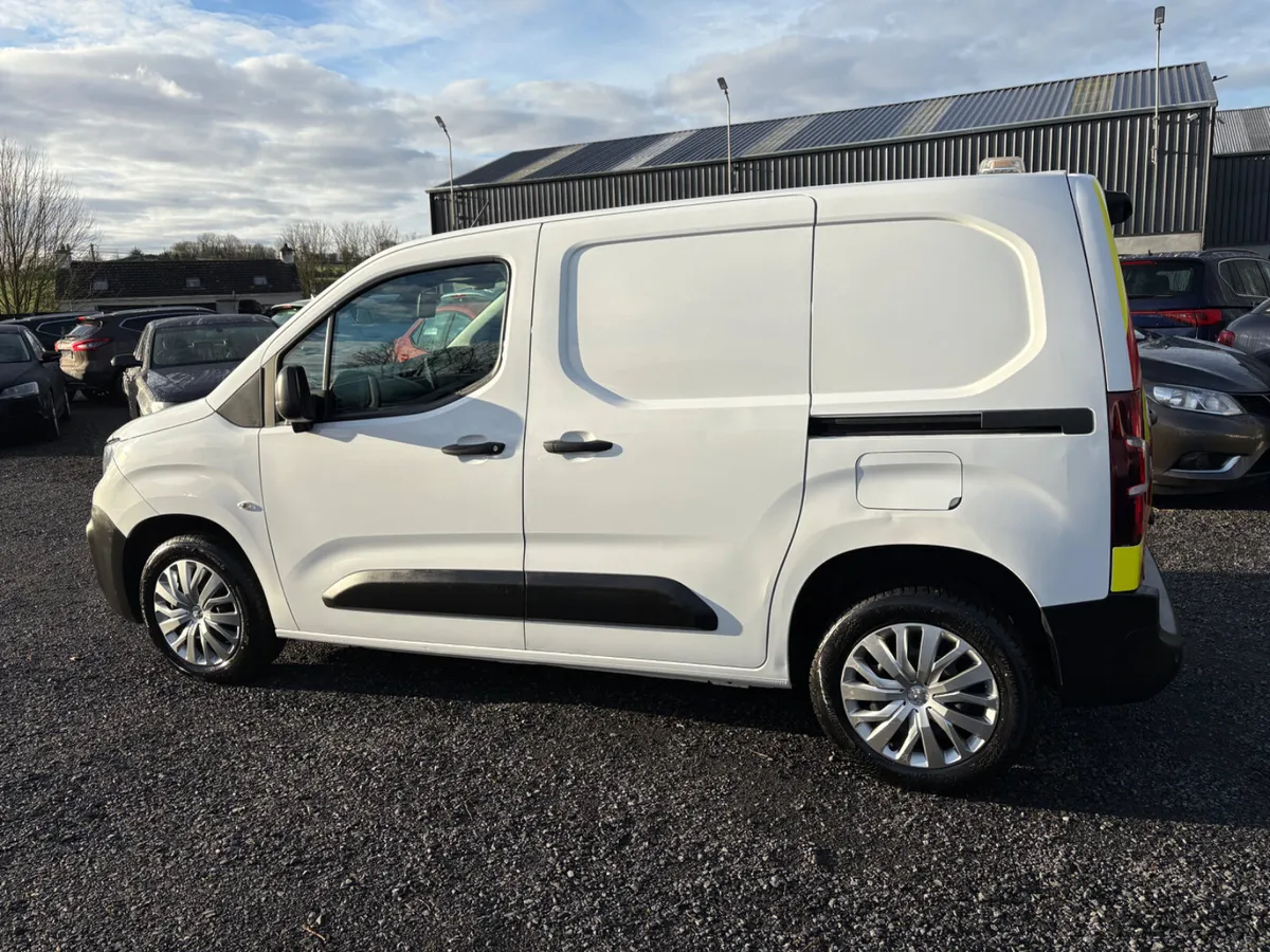 Peugeot Partner - Image 2