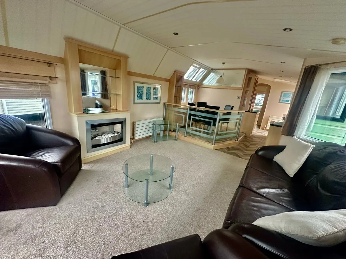 Atlas expression lodge 40-13,6 TPS caravans - Image 4