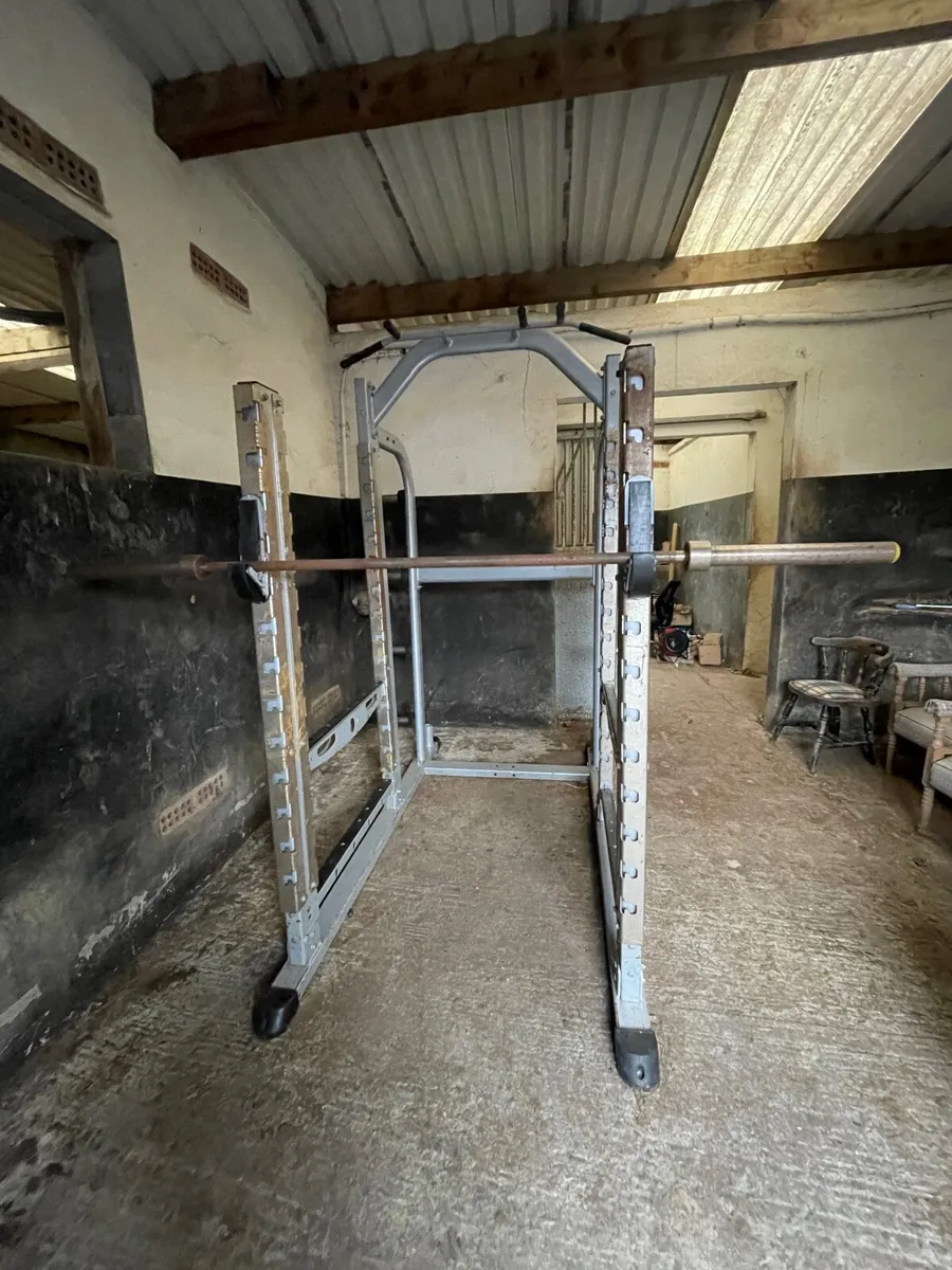 Gym equipment - Image 2