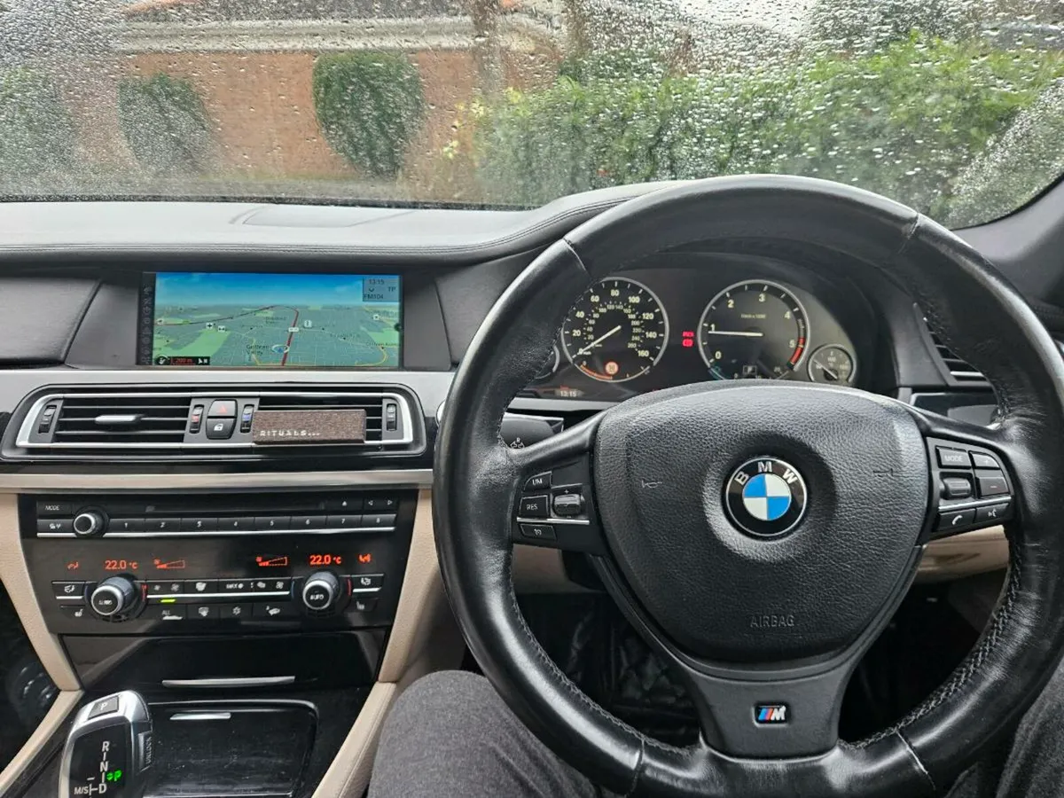 BMW 730d M Sport 2010 - Image 3