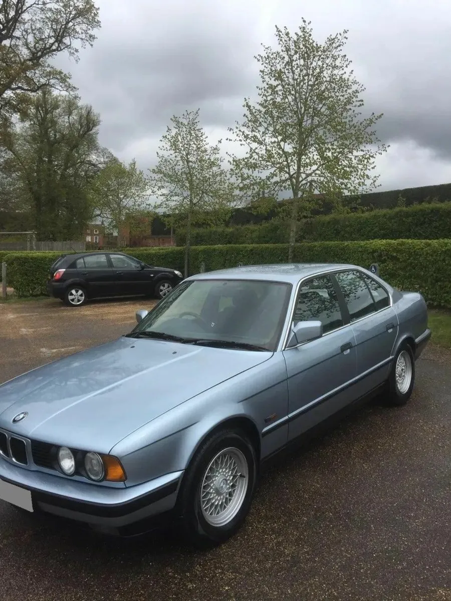 BMW 525i 1990 - Image 1