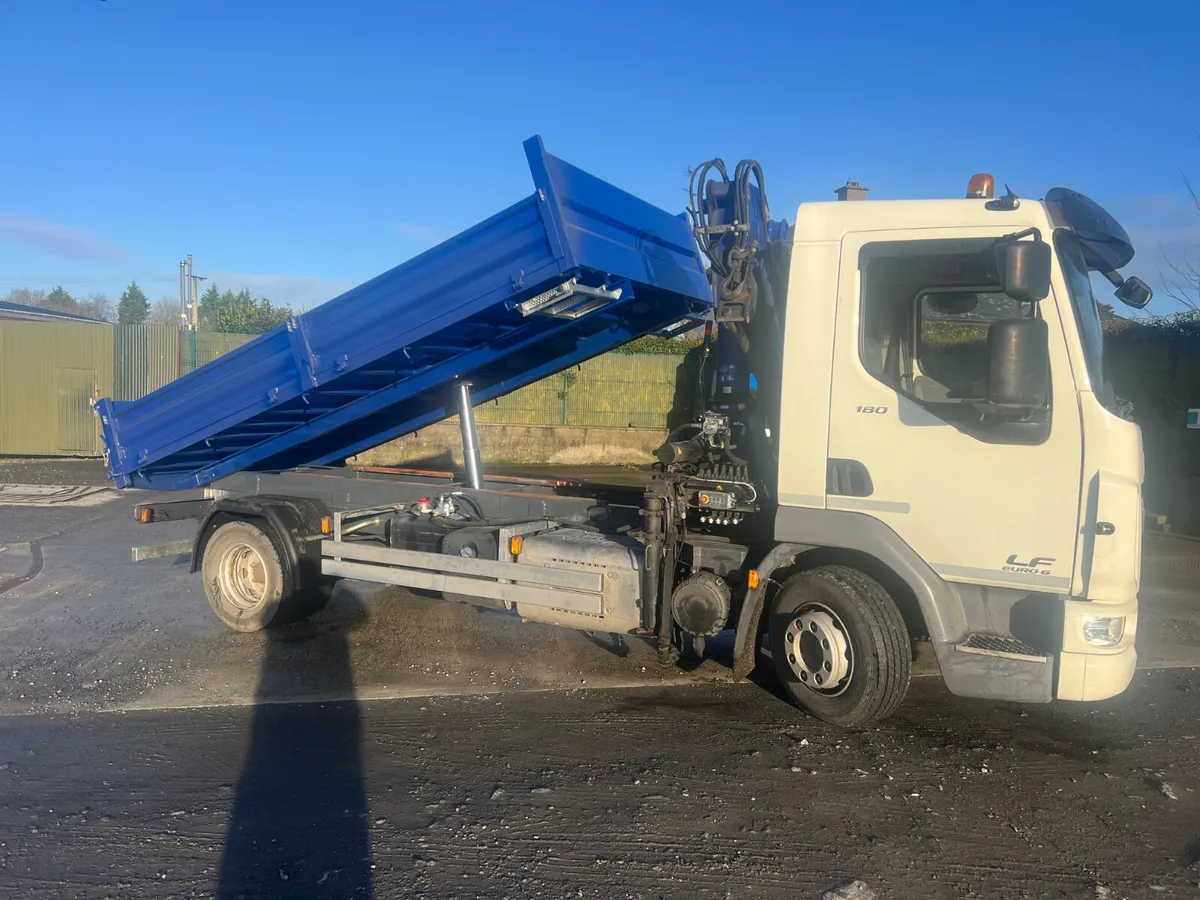 2016 Daf LF180 12Ton tipper crane - Image 1