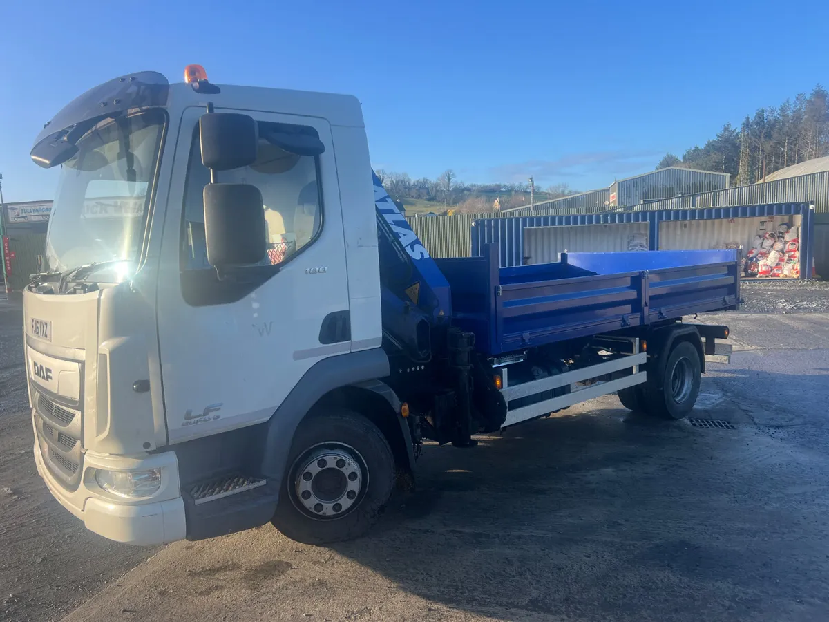 2016 Daf LF180 12Ton tipper crane - Image 3