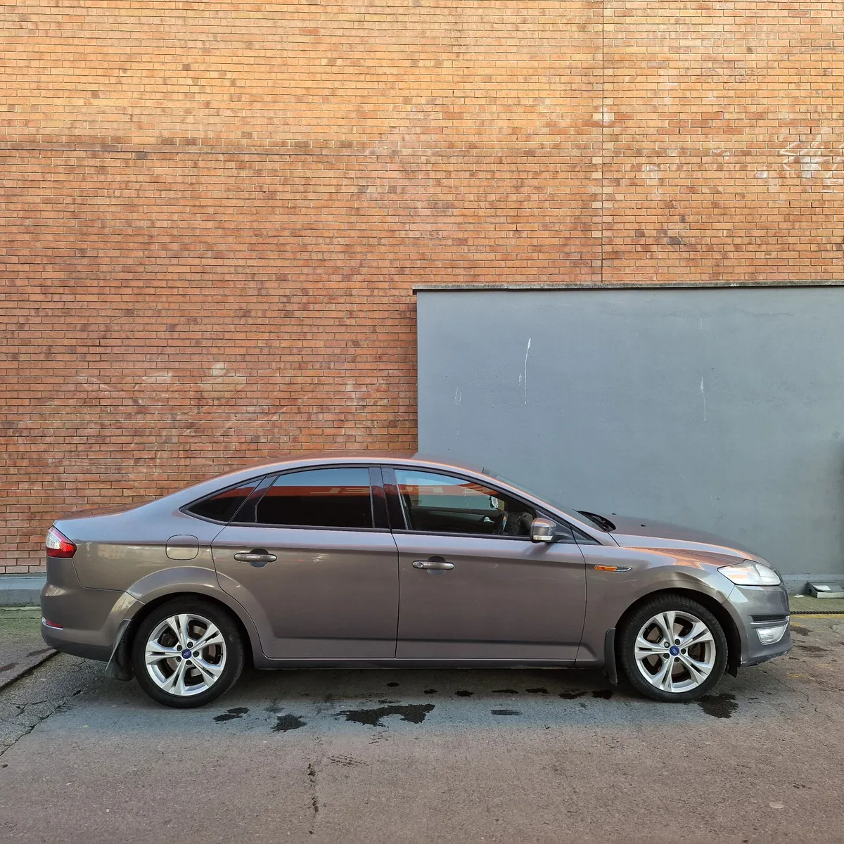 Ford Mondeo 2012 Service history New nct - Image 3