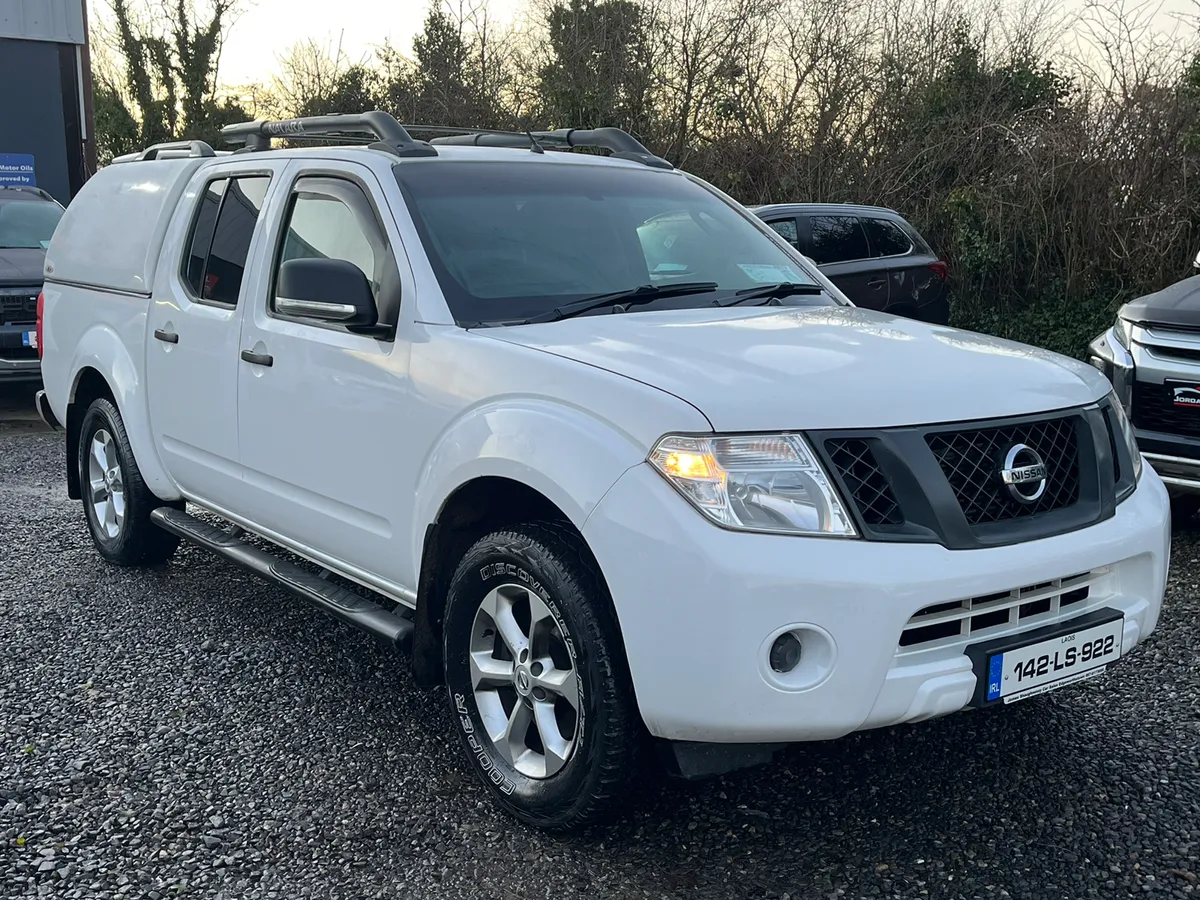 2014 NISSAN NAVARA 2.5 CREWCAB *NO VAT* - Image 1