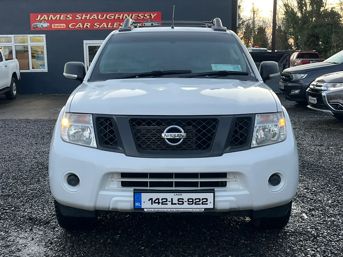 2014 NISSAN NAVARA 2.5 CREWCAB *NO VAT* - Image 2