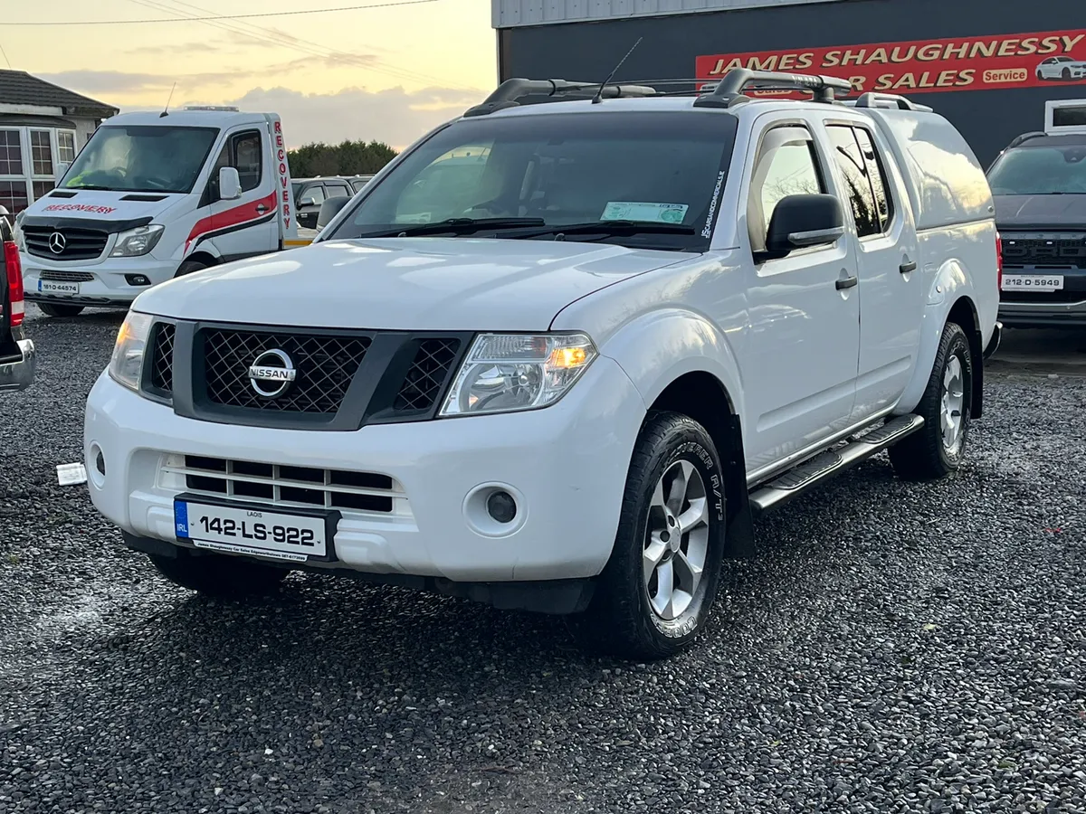 2014 NISSAN NAVARA 2.5 CREWCAB *NO VAT* - Image 3