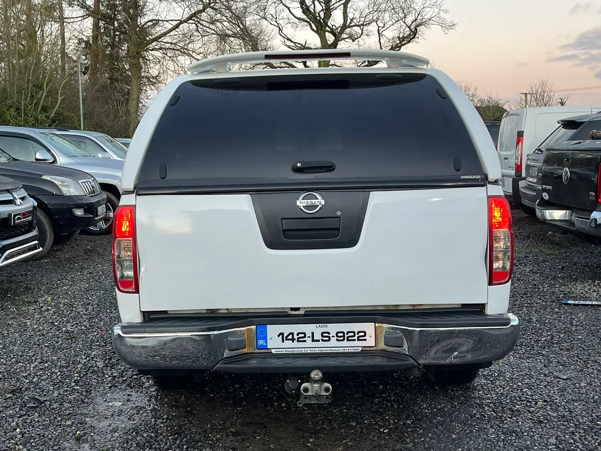 2014 NISSAN NAVARA 2.5 CREWCAB *NO VAT* - Image 4