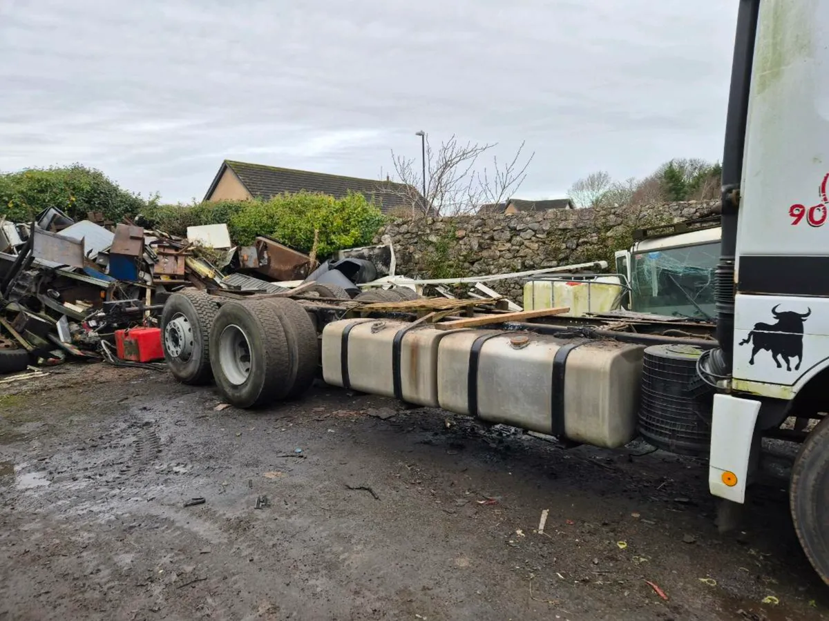 Daf 75 & mecedes 2540 - Image 4