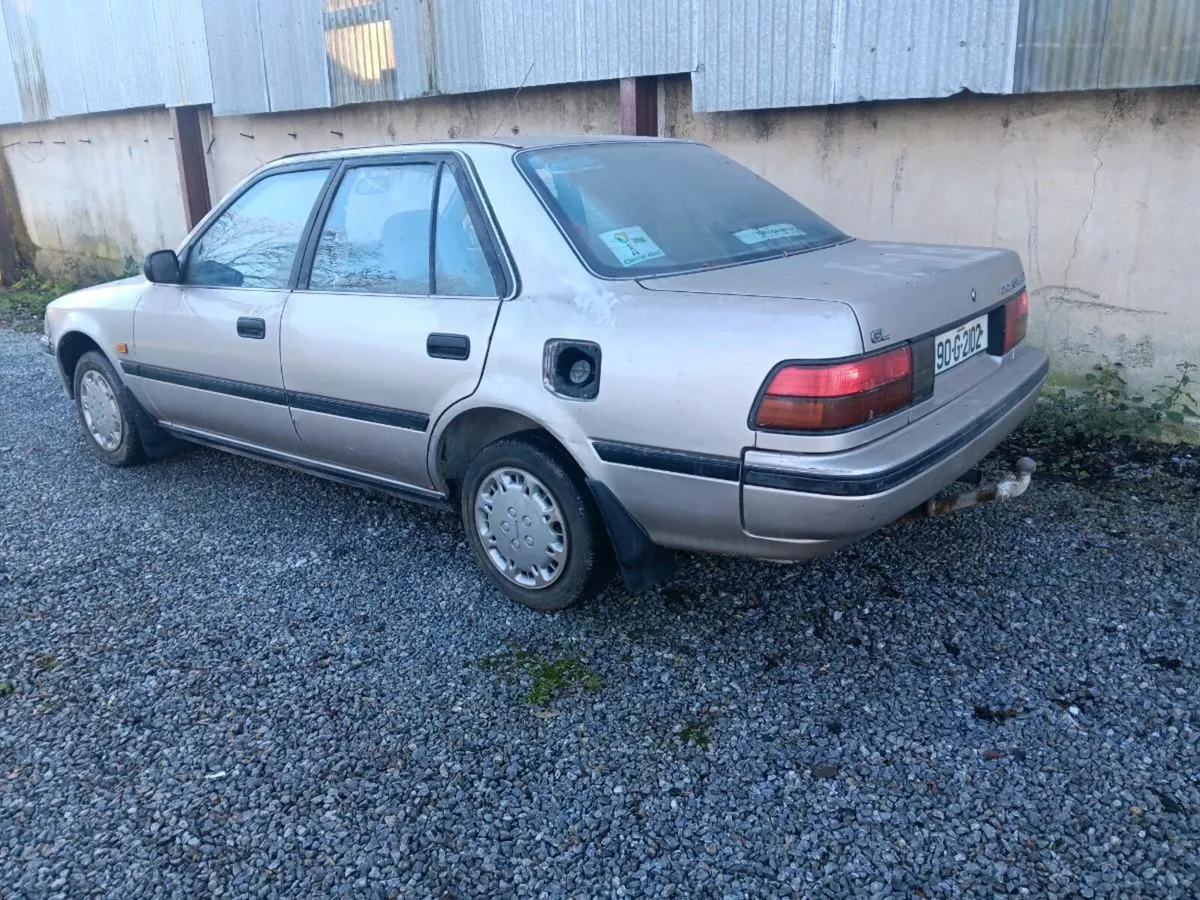 1990 Toyota carina ii - Image 2