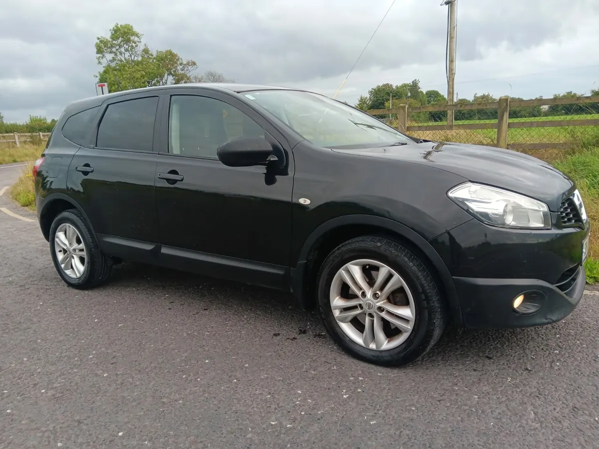 2013 NISSAN QASHQAI +2 ACENTA - Image 1