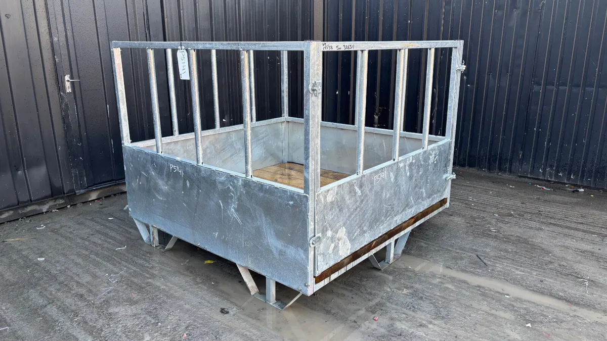 6’ x 6’ Galvanised Feeder - Image 2