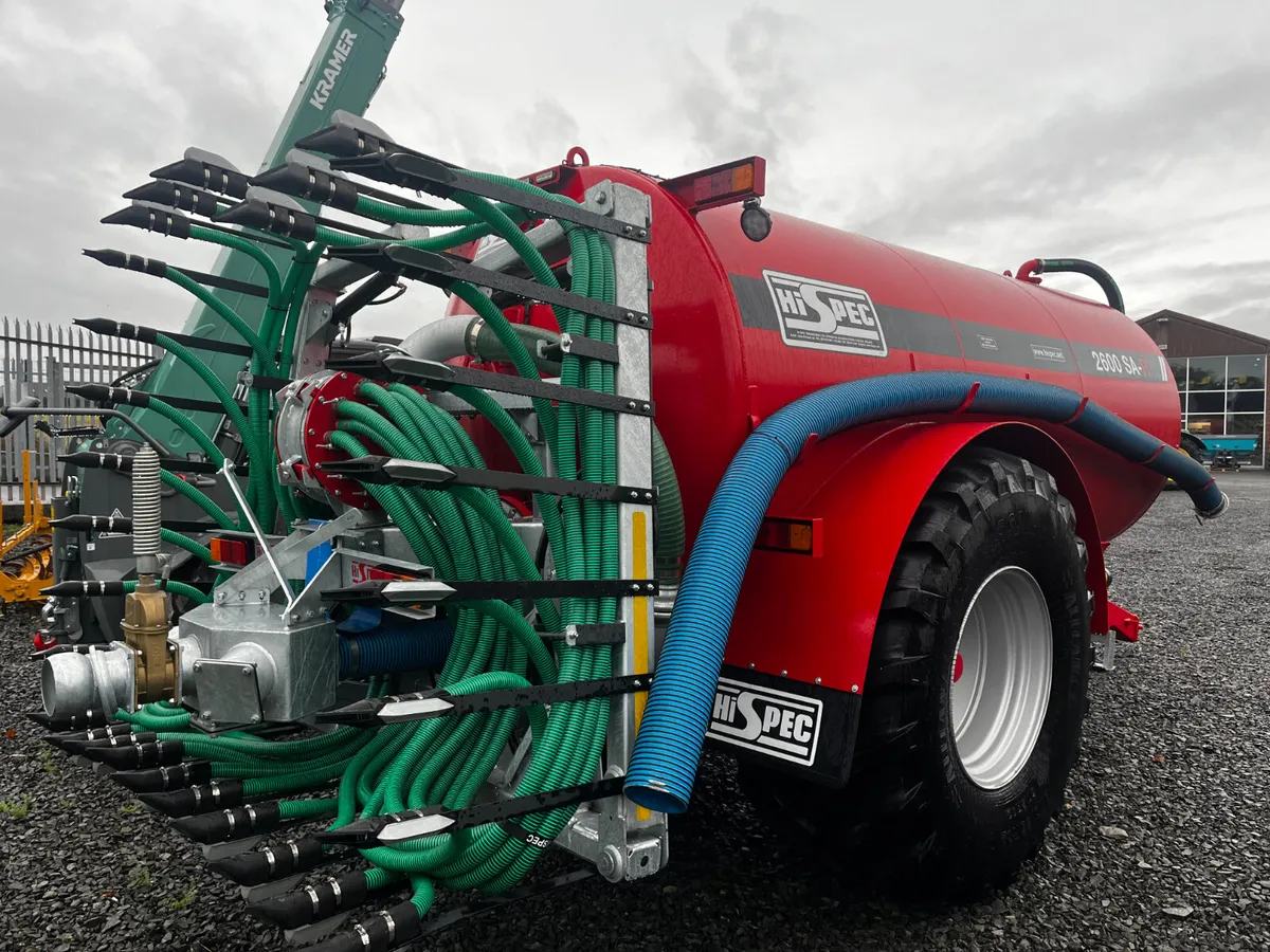 New Hi-Spec 2600 tanker with 7.5m trailing shoe - Image 1