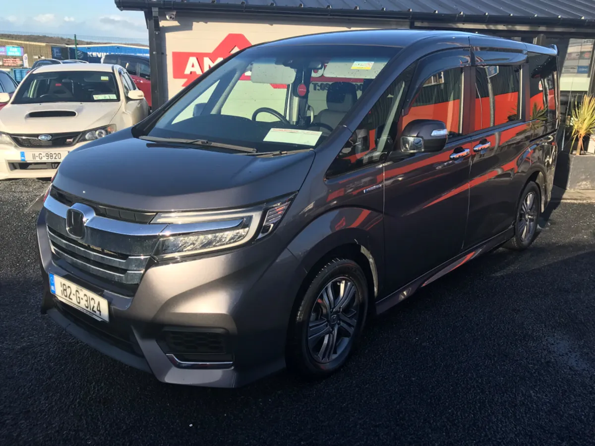 2018 HONDA STEPWAGON HYBRID - Image 2