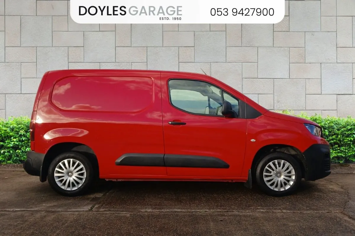 Peugeot Partner Professional 1.6 HDi Diesel 75bhp - Image 2