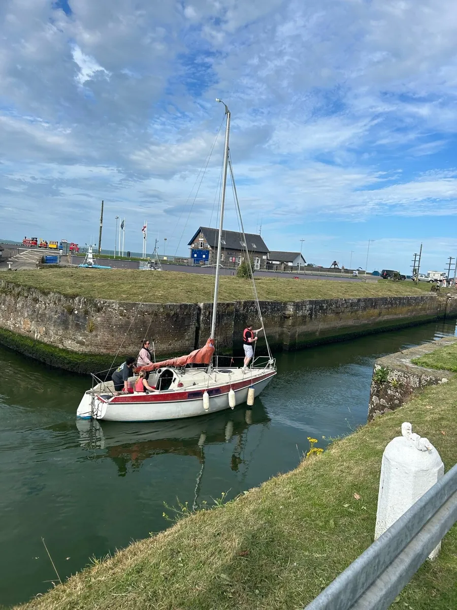 BUY YOUR DREAM !  Etap 22 Boat €3750 REDUCED - Image 1
