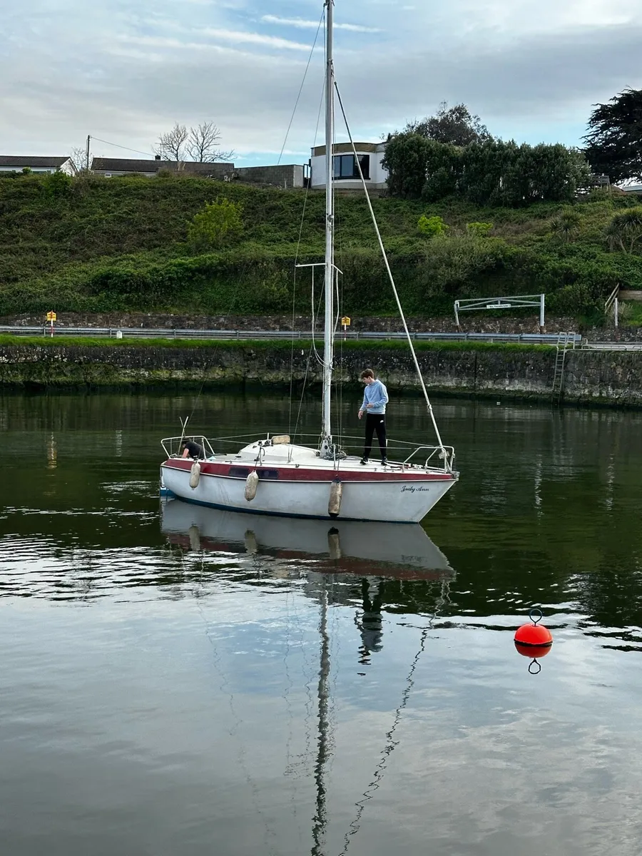 BUY YOUR DREAM !  Etap 22 Boat €3750 REDUCED - Image 2