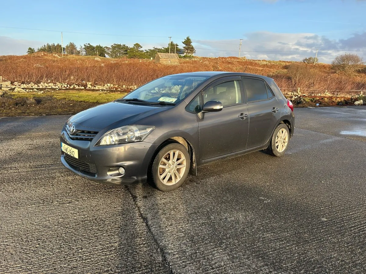 Toyota Auris 1.4D4D - Image 2