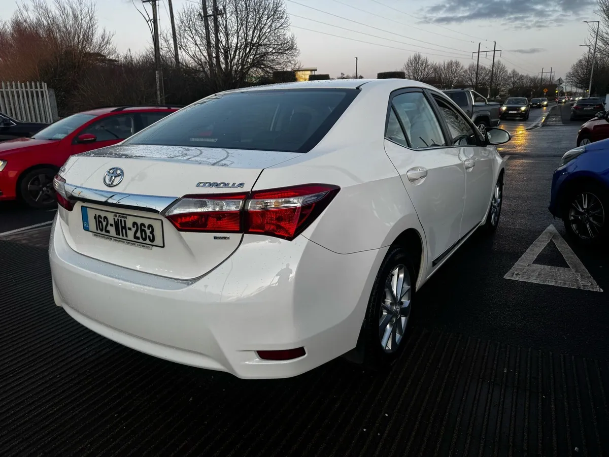 Toyota Corolla 1.4 diesel Luna - Image 4