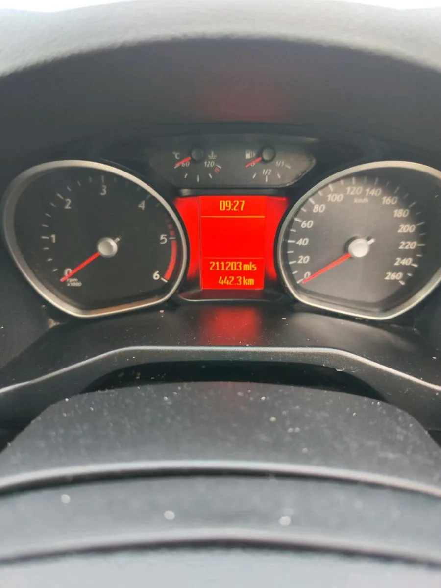 Ford Mondeo Automatic - Image 4