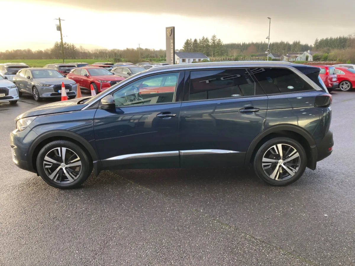 Peugeot 5008 2018 - Image 3