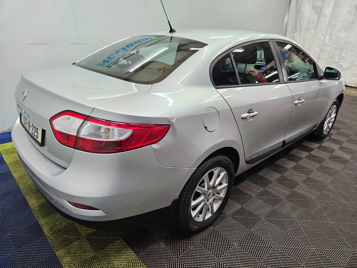 2013 Renault Fluence DYNAMIQUE 1.5 DCI 90 hp - Image 4