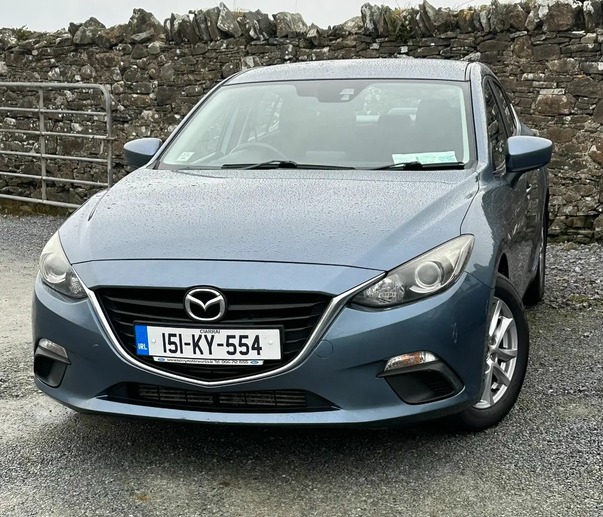 Mazda 3 2.2 Skyactiv **Immaculate condition** - Image 4