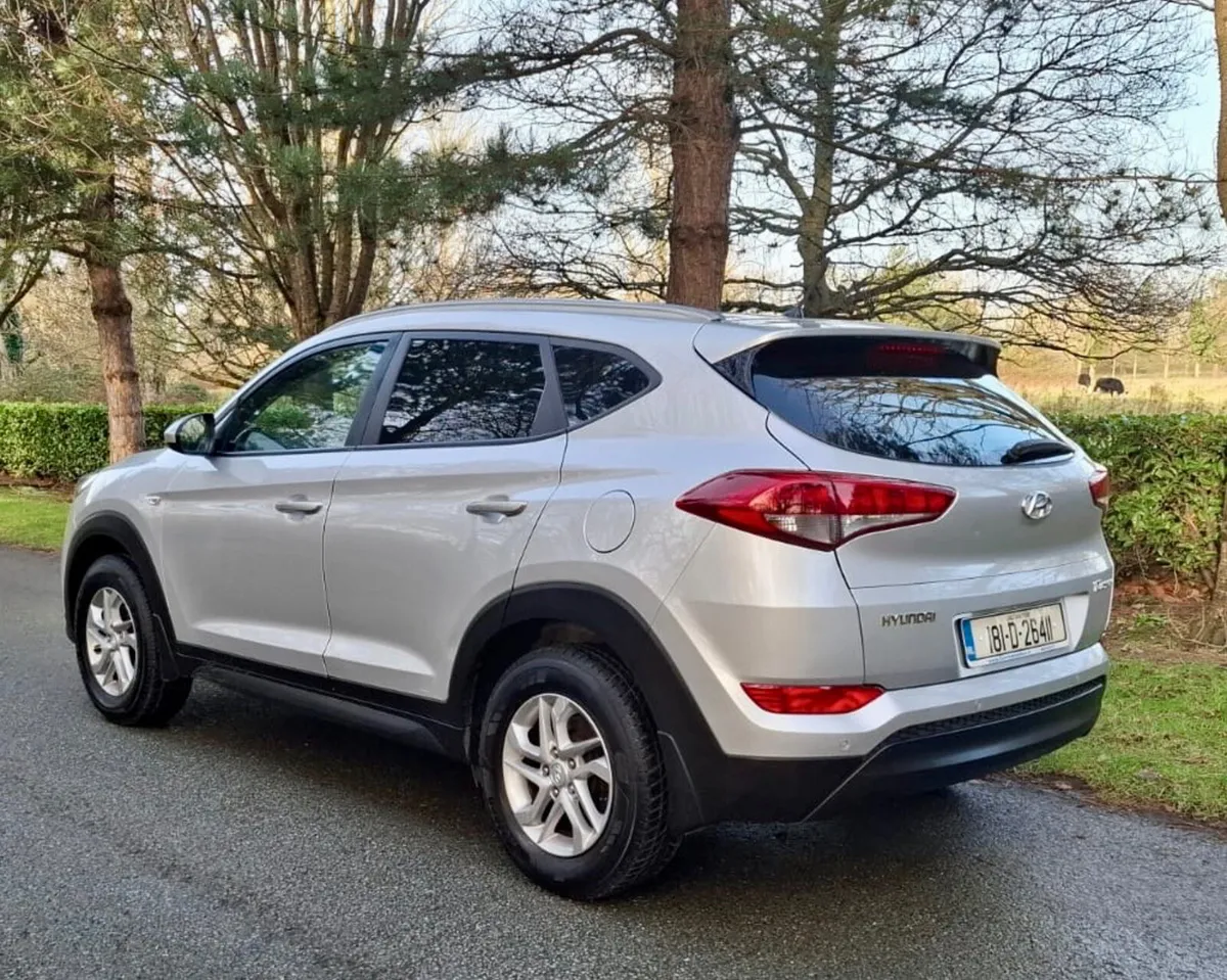 Hyundai Tucson 2018 DOE 12/25 - Image 2