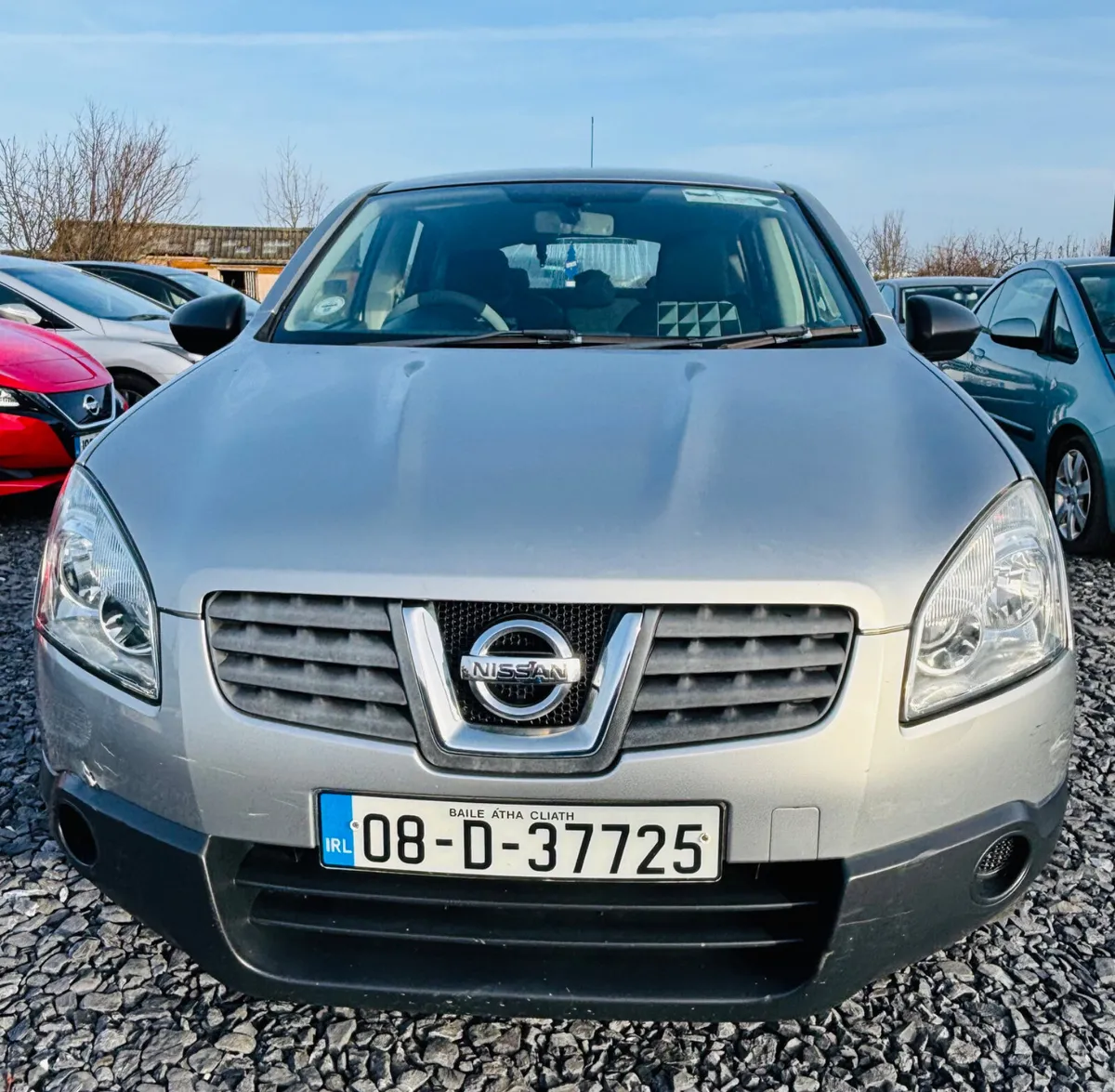 Nissan Qashqai SE Low Miles 1 Owner - Image 3