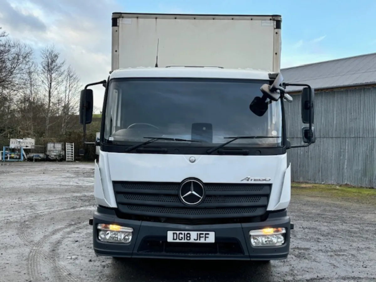 2018 MERCEDES ATEGO 816 7.5 T0N CURTAINSIDER - Image 2