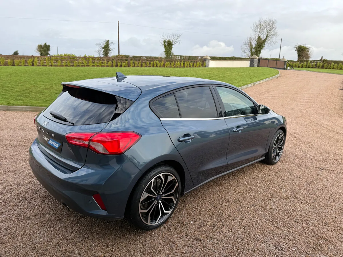 211 Ford Focus 1.5TDCI 120BHP - Image 3